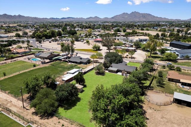 23265 S Via Del Arroyo, Queen Creek, AZ 85142