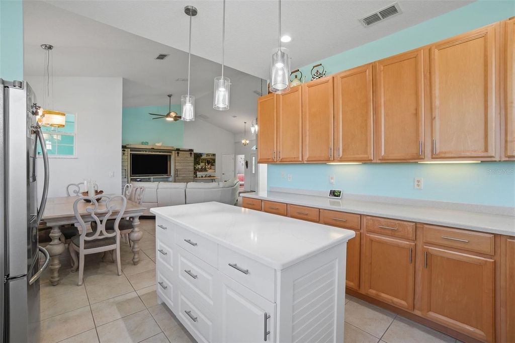 Image 15 of property listing at 20831 NETTLETON STREET, Orlando, FL 32833