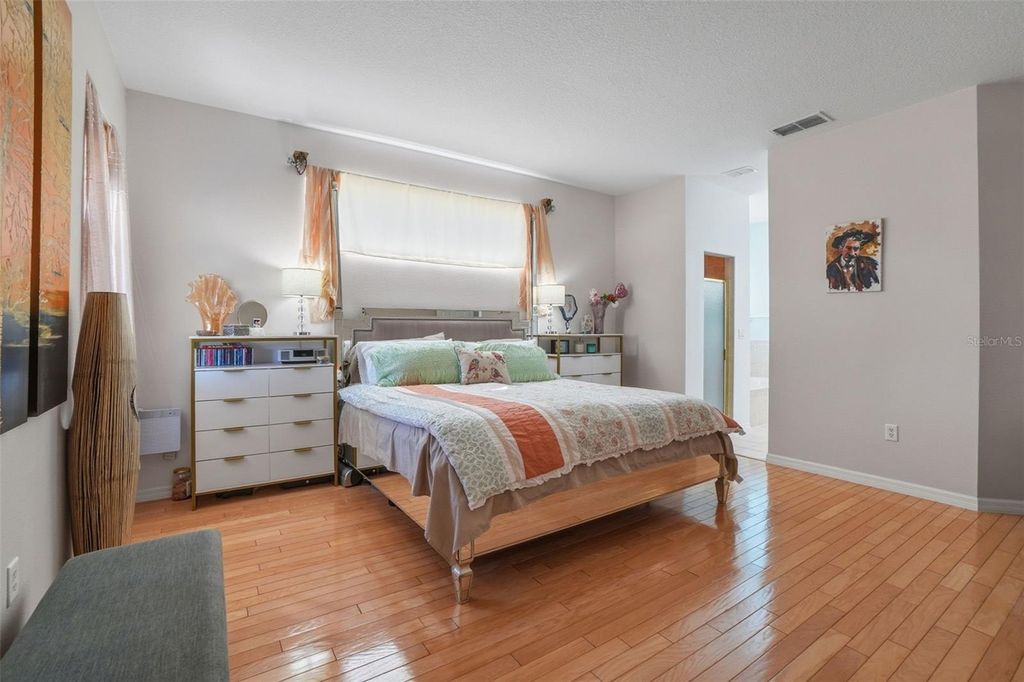 Image 18 of property listing at 20831 NETTLETON STREET, Orlando, FL 32833