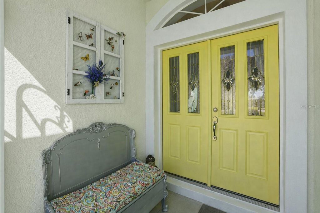 Image 6 of property listing at 20831 NETTLETON STREET, Orlando, FL 32833