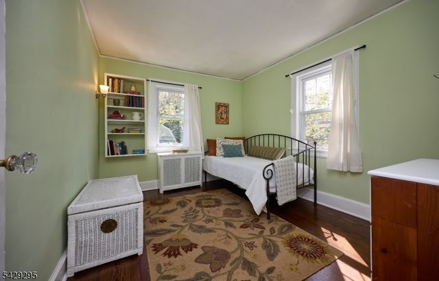 1 Edgewood Pl, Maplewood Twp., NJ 07040