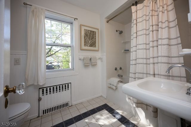 1 Edgewood Pl, Maplewood Twp., NJ 07040