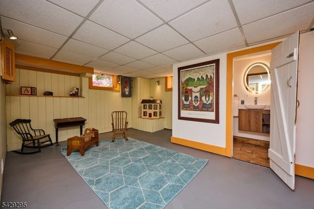 1 Edgewood Pl, Maplewood Twp., NJ 07040