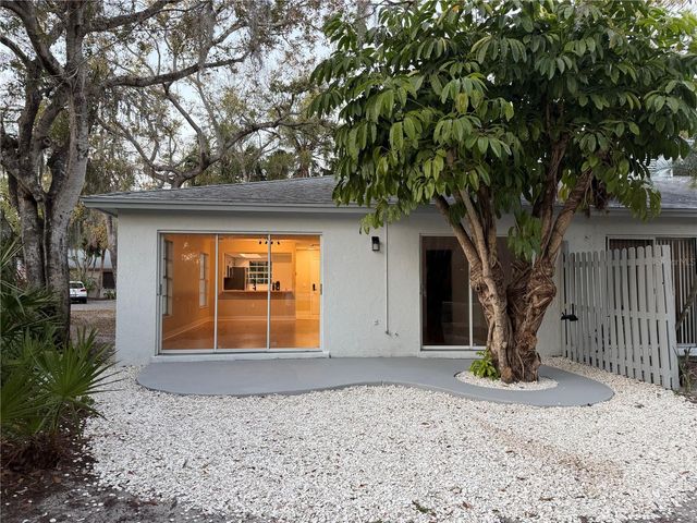 608 N JEFFERSON AVENUE 30, Sarasota, FL 34237