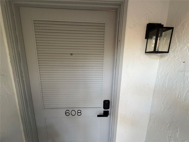 608 N JEFFERSON AVENUE 30, Sarasota, FL 34237