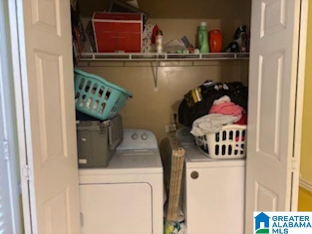 1991 TOWNHOUSE LANE, Hueytown, AL 35023