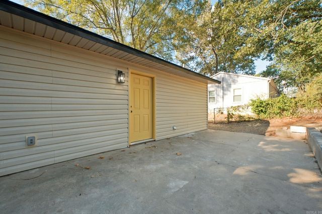 11608 Chipwood Drive, Little Rock, AR 72211