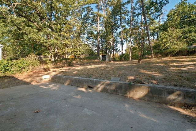 11608 Chipwood Drive, Little Rock, AR 72211