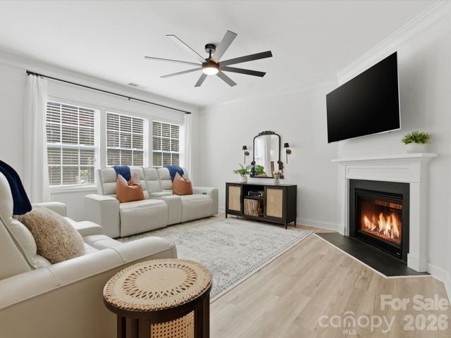 1013 Brunswick Way, Waxhaw, NC 28173