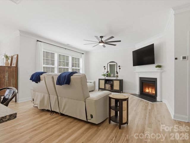 1013 Brunswick Way, Waxhaw, NC 28173