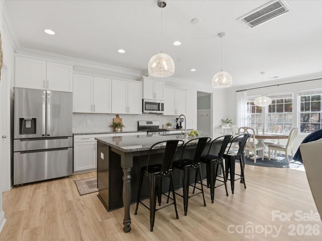 1013 Brunswick Way, Waxhaw, NC 28173