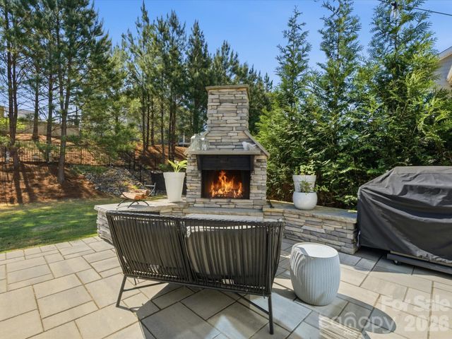 1013 Brunswick Way, Waxhaw, NC 28173