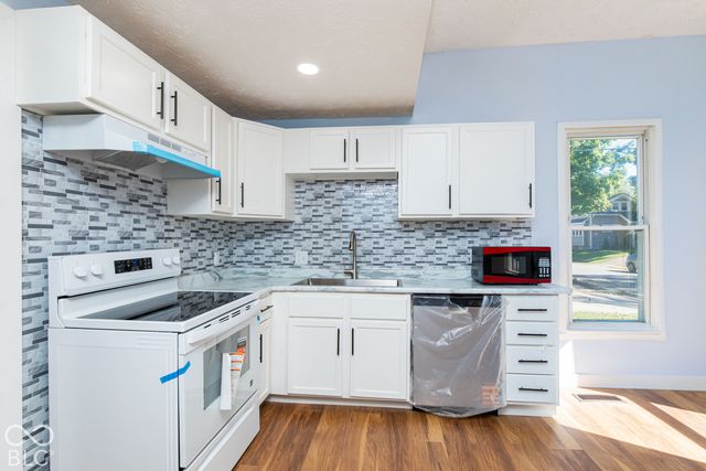3214 Nowland, Indianapolis, IN 46201