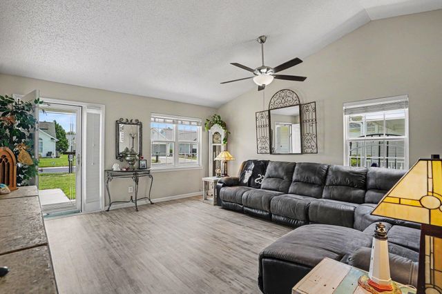 213 Lynco Ln., Surfside Beach, SC 29575