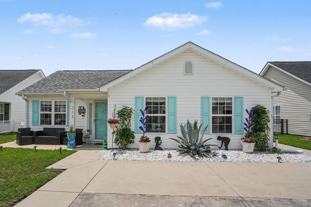 213 Lynco Ln., Surfside Beach, SC 29575