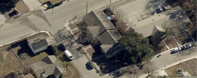 202 FIR DL, Converse, TX 78109