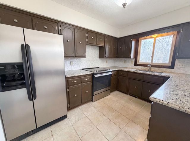 9720 Austin Street NE, Circle Pines, MN 55014