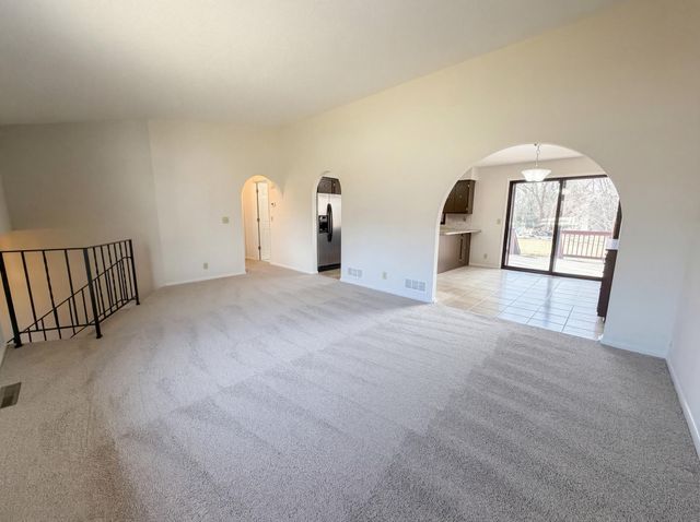 9720 Austin Street NE, Circle Pines, MN 55014