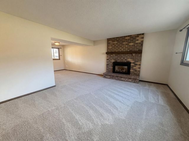 9720 Austin Street NE, Circle Pines, MN 55014