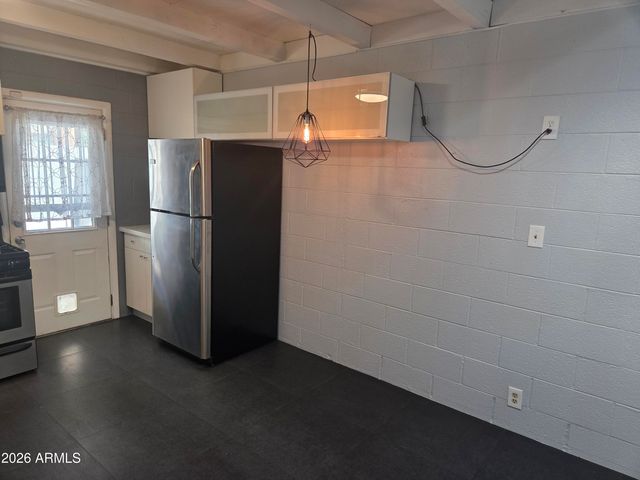 1101 E BETHANY HOME Road 7, Phoenix, AZ 85014