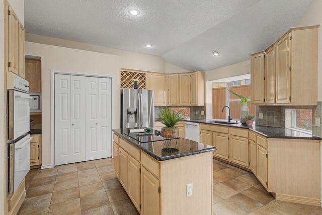 1720 Seminary Drive, Plano, TX 75075