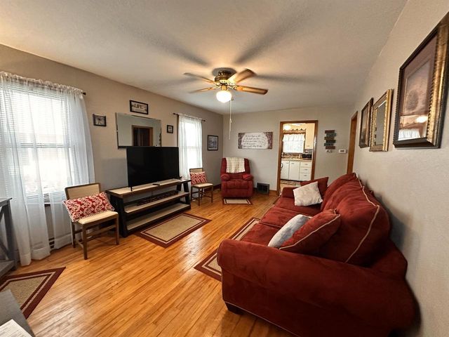 470 West Avenue, Mauston, WI 53948