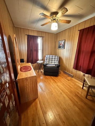 470 West Avenue, Mauston, WI 53948