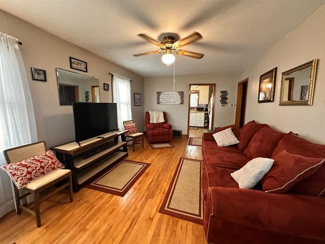 470 West Avenue, Mauston, WI 53948