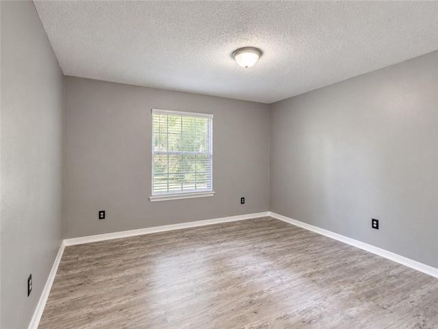 1821 Princeton Woods Drive W, Mobile, AL 36618