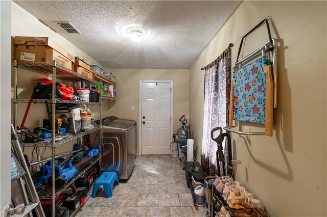 1821 Princeton Woods Drive W, Mobile, AL 36618