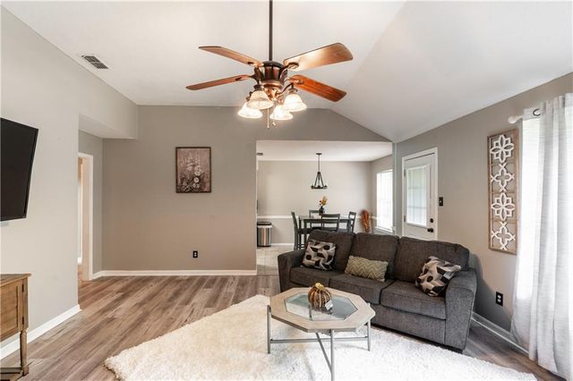 1821 Princeton Woods Drive W, Mobile, AL 36618