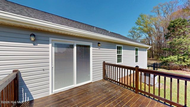 104 Goldeneye Place, Pikeville, NC 27863