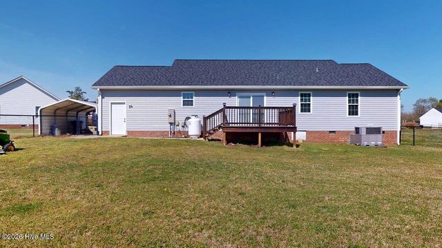 104 Goldeneye Place, Pikeville, NC 27863