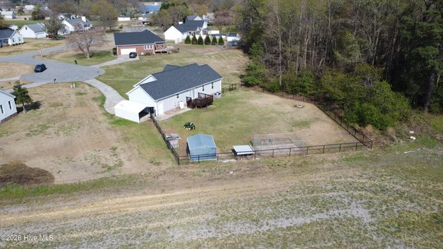 104 Goldeneye Place, Pikeville, NC 27863
