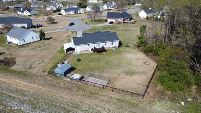 104 Goldeneye Place, Pikeville, NC 27863