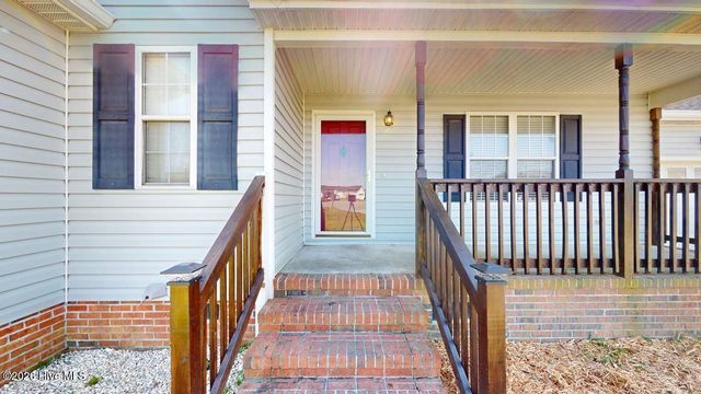 104 Goldeneye Place, Pikeville, NC 27863
