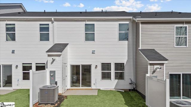 412 Blissful Court, Taylors, SC 29687