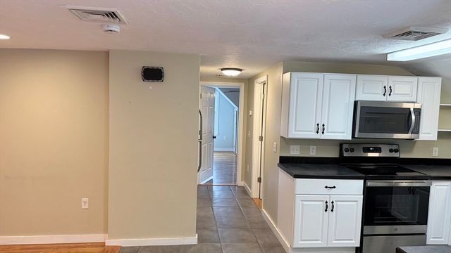 20 Old Providence 2, Sutton, MA 01590