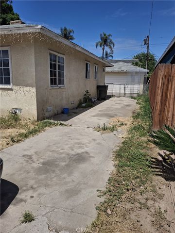 1710 Shamrock, Bakersfield, CA 93304