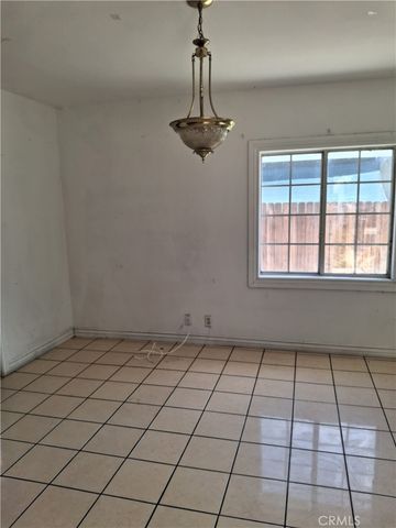 1710 Shamrock, Bakersfield, CA 93304