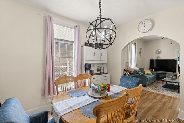 1401 E Oak Street, New Albany, IN 47150