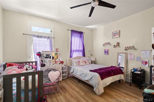 1401 E Oak Street, New Albany, IN 47150