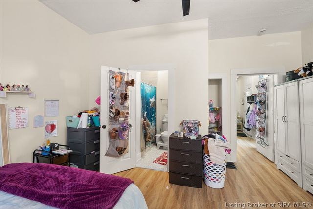 1401 E Oak Street, New Albany, IN 47150