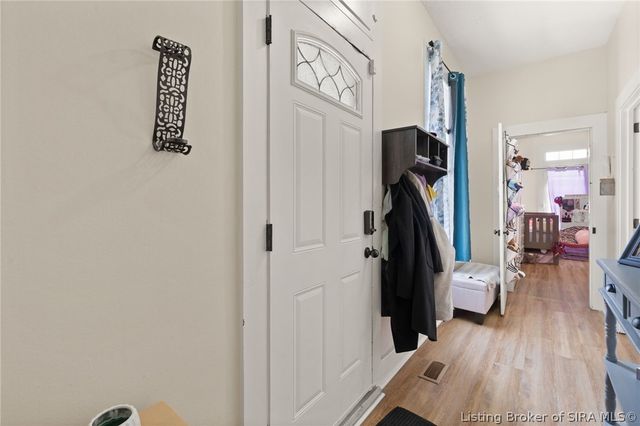 1401 E Oak Street, New Albany, IN 47150