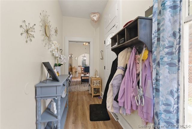 1401 E Oak Street, New Albany, IN 47150