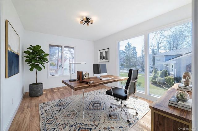 217 Hempstead Avenue, Malverne, NY 11565