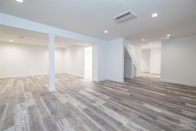 217 Hempstead Avenue, Malverne, NY 11565