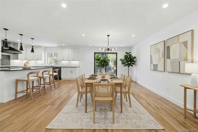 217 Hempstead Avenue, Malverne, NY 11565