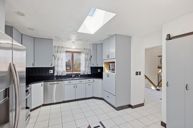 438 Merrick Drive 438 Merrick Drive, Beavercreek, OH 45434