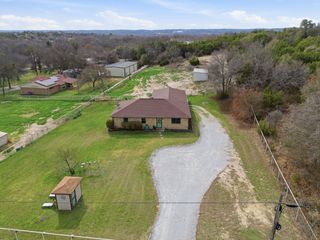 301 Calhoun Bend, Azle, TX 76020
